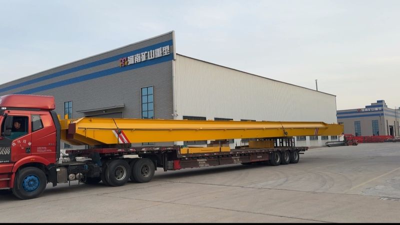 電動葫蘆橋式起重機 LH10t-27.95m 電動單梁起重機 LD5t—23.3m 制作完成，發(fā)往浙江省金華市交付客戶使用